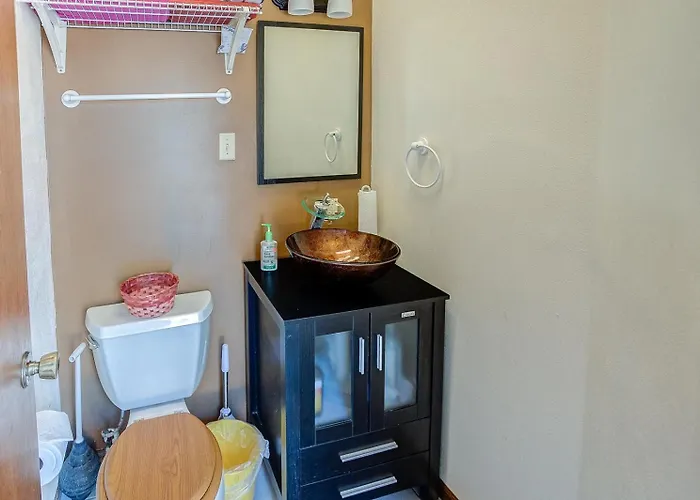 Holiday home Spacious Tranquility With Private Pool Belleville